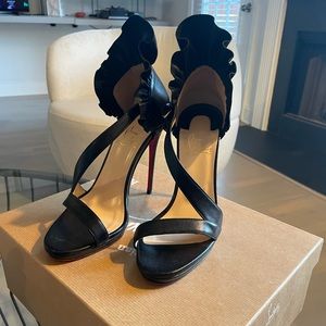 Christian Louboutin Col Ankle 37